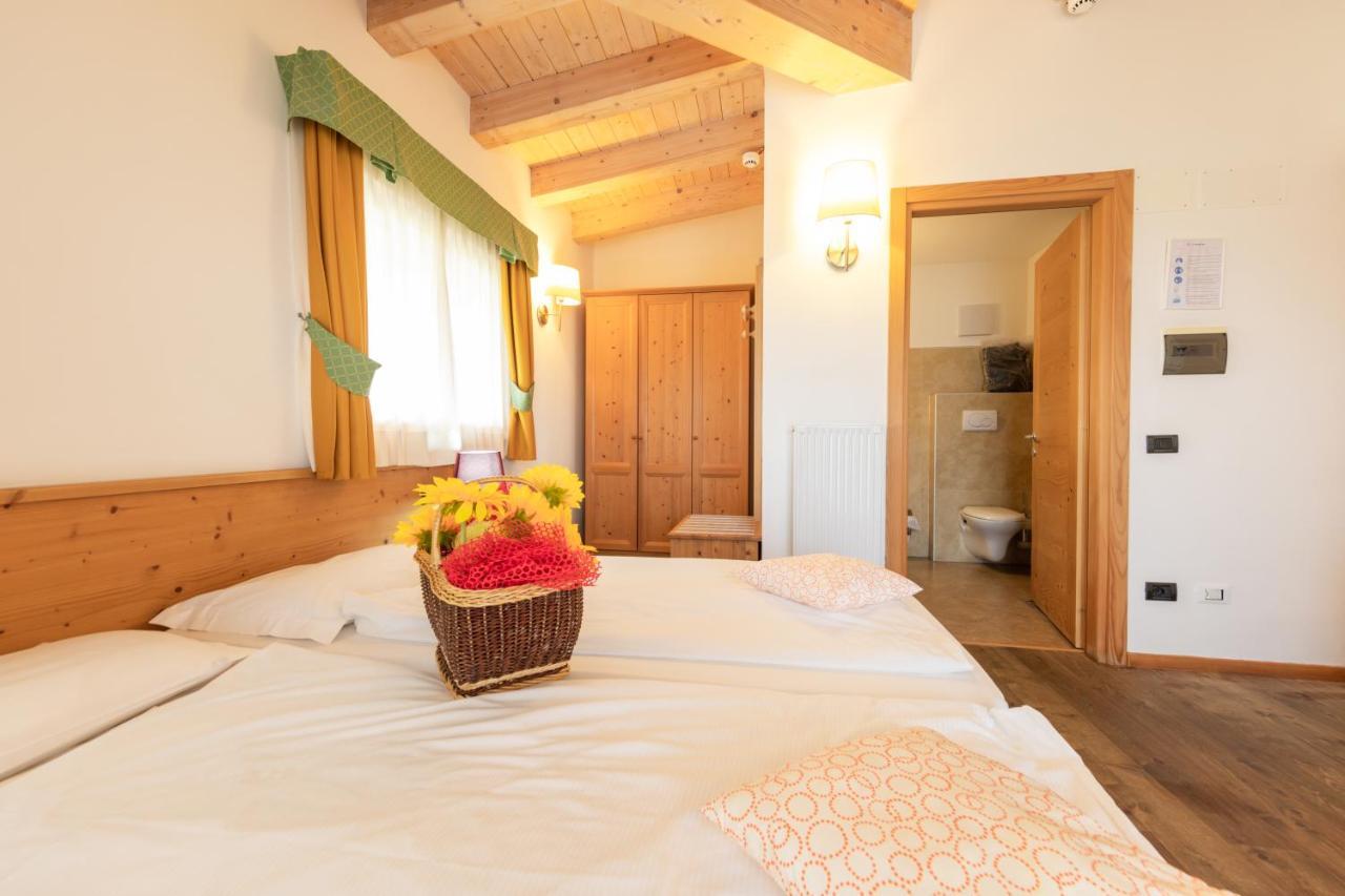 Alpine Mugon Hotel Vason Esterno foto