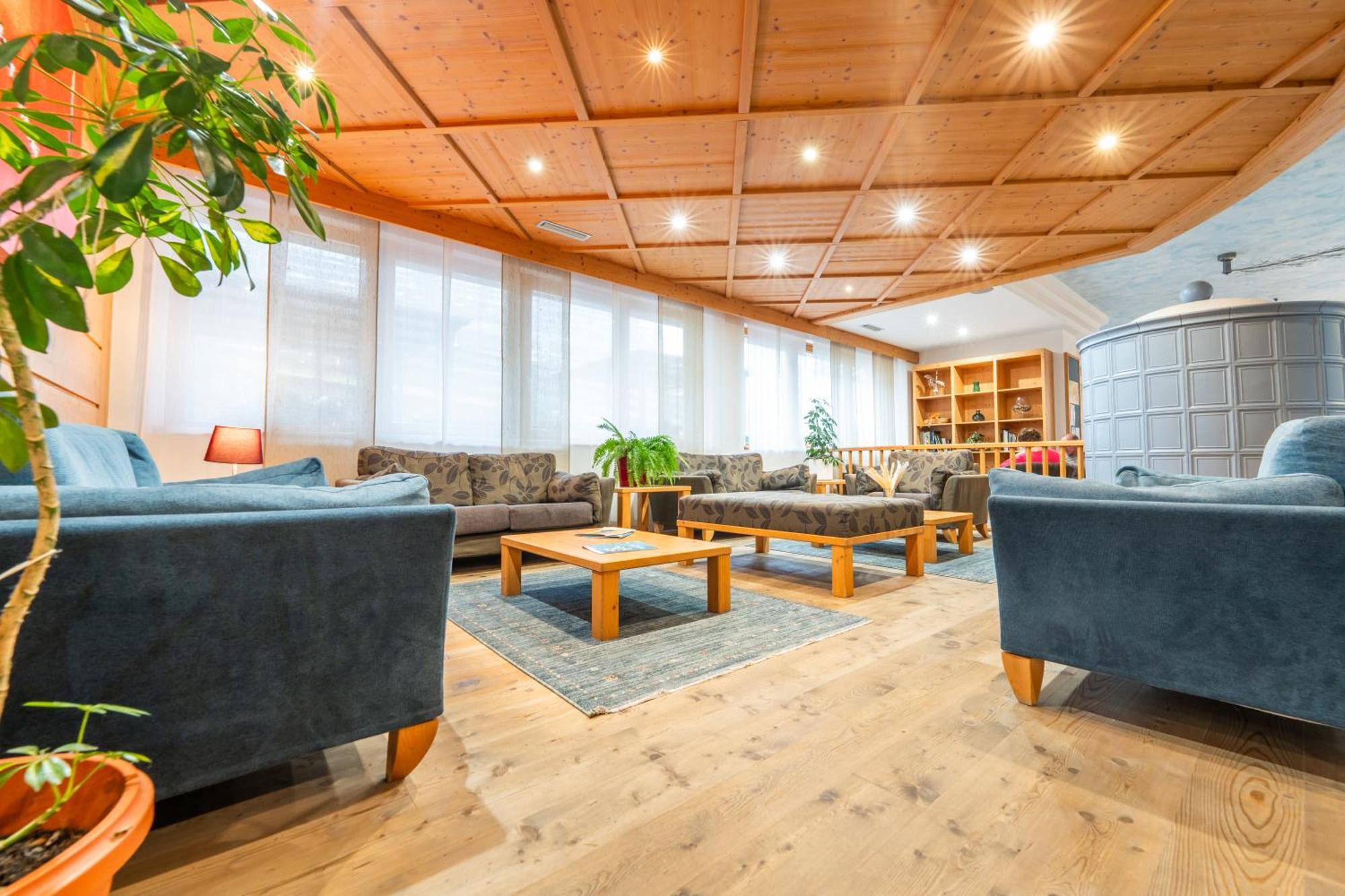 Alpine Mugon Hotel Vason Esterno foto